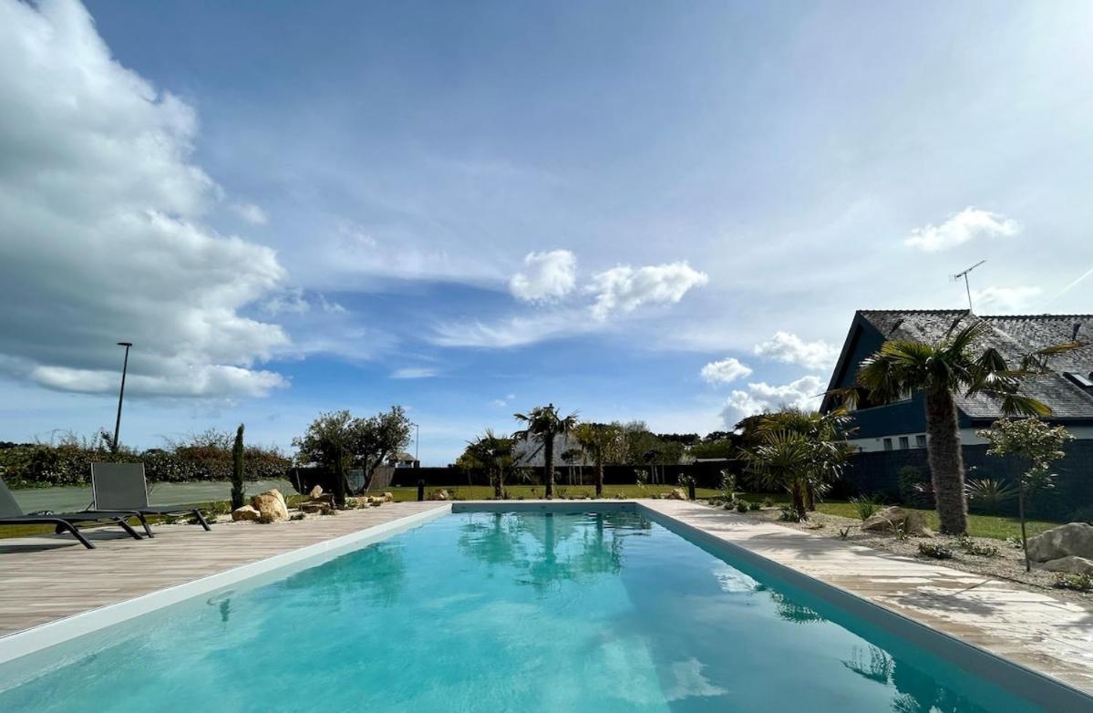 Superbe Villa Tout Confort Avec Piscine Chauffee Er Couverte Et Spa A 2 Pas De La Plage Фуэнан Экстерьер фото